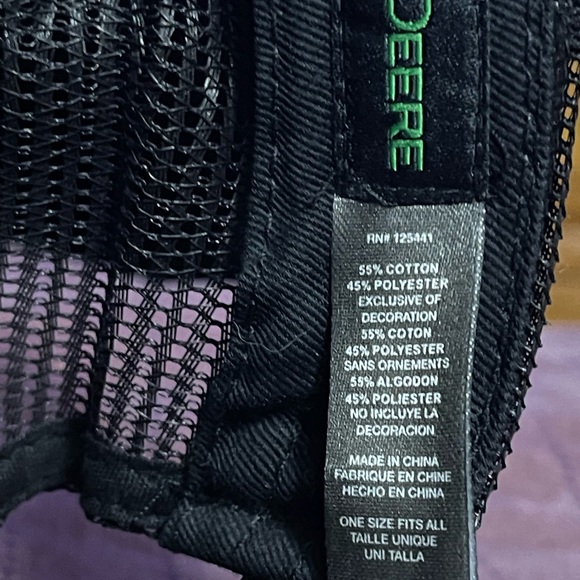 John Deere cotton and mesh SnapBack cap - Picture 4 of 7